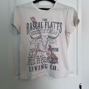 Women’s American Living Rascal Flats T-shirt Medium